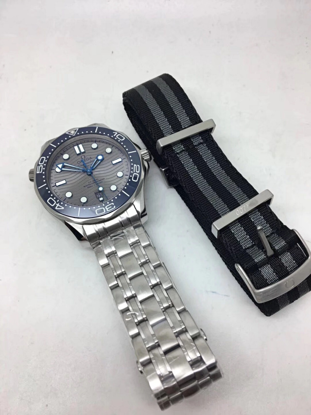 Omega Diver Grey with Free Nato Band