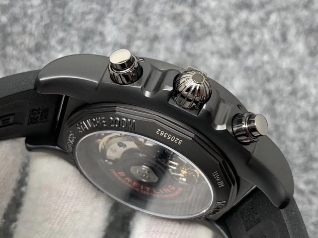 Breitling Chronomat B01 Chrono Buttons