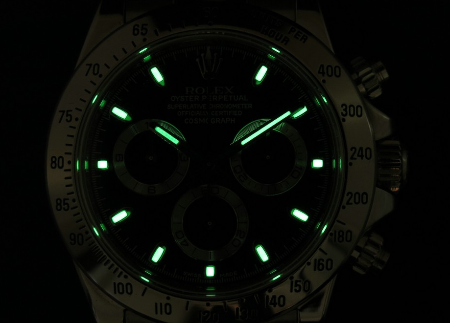 Rolex Daytona Lume