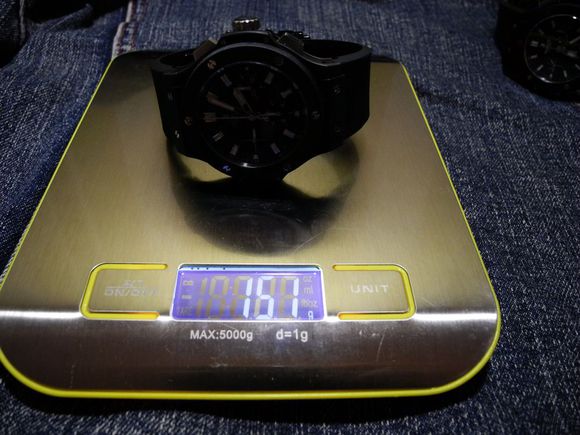 Hublot V6 Weight