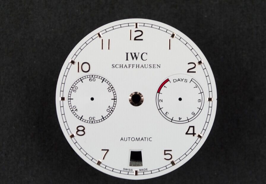 IW500704 Dial