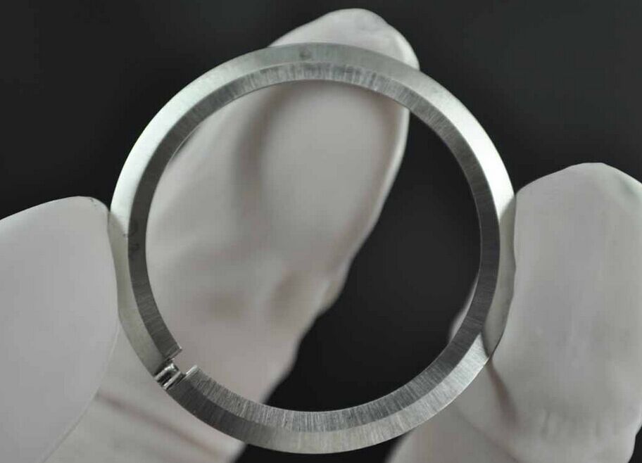 Tudor Spacer Ring