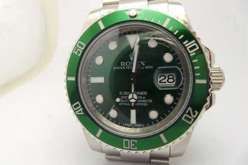 Rolex Green Submariner 116600LV Replica