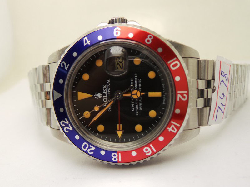 Rolex GMT Master Blue Red Bezel