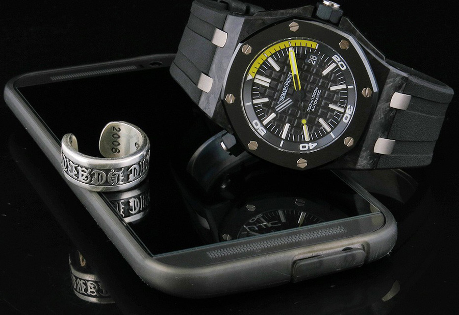 Audemars Piguet Forged Carbon Diver Replica