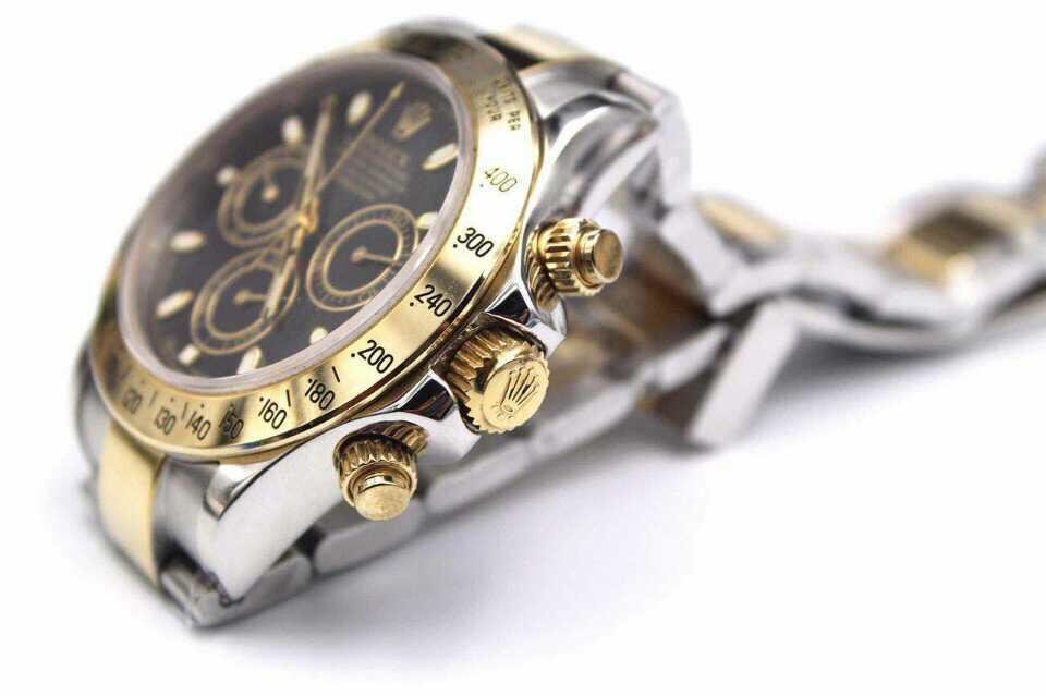 Golden Daytona Crowns