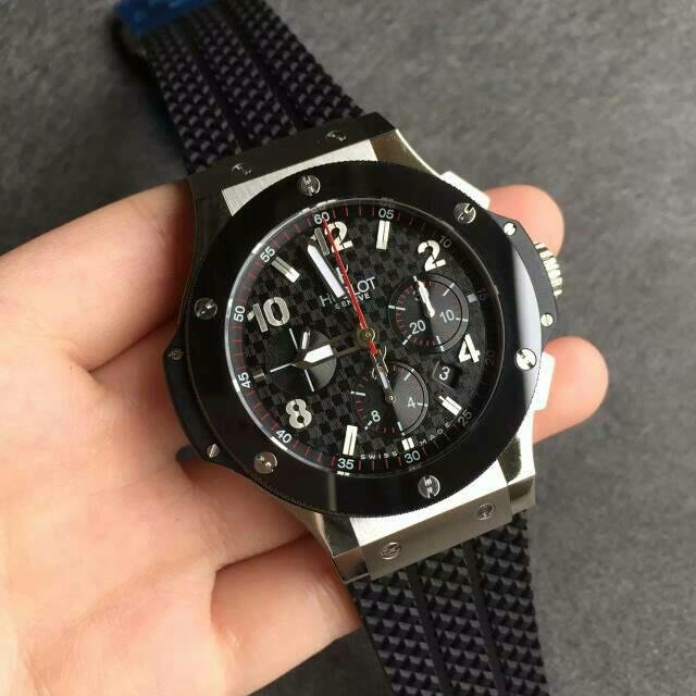 Hublot Big Bang Black Rubber Replica