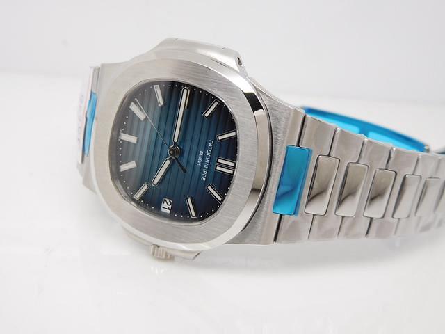 Patek Philippe Nautilus Jumbo Steel Bracelet