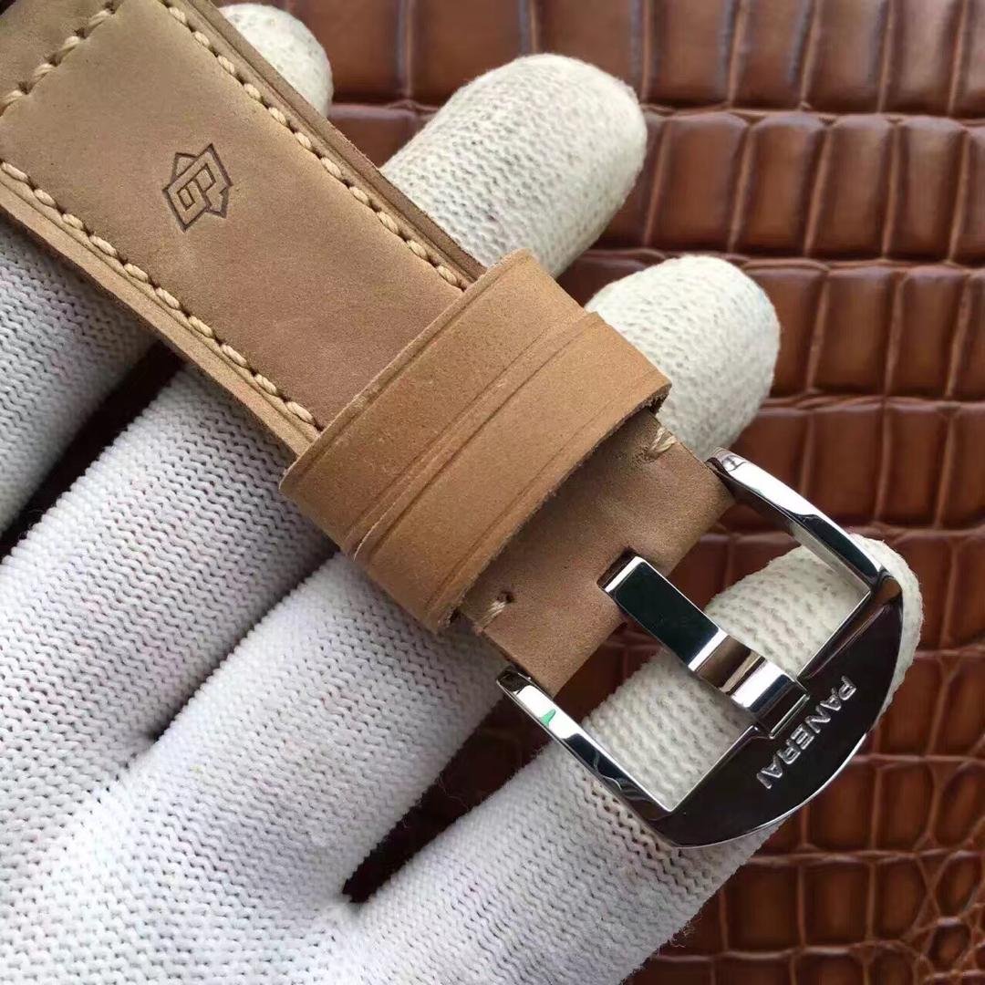 PAM 690 Leather Strap