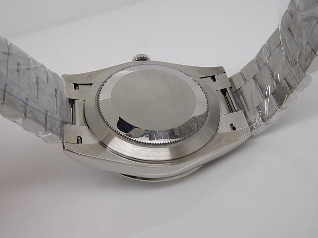 Replica Rolex 228206 Case Back