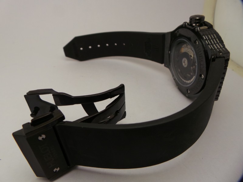 Hublot Black Caviar Black Rubber Strap