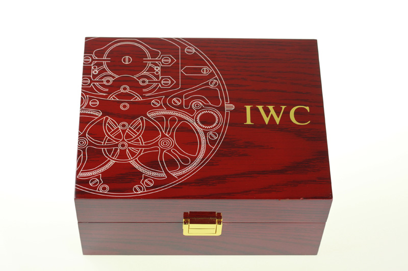 IWC Box Front
