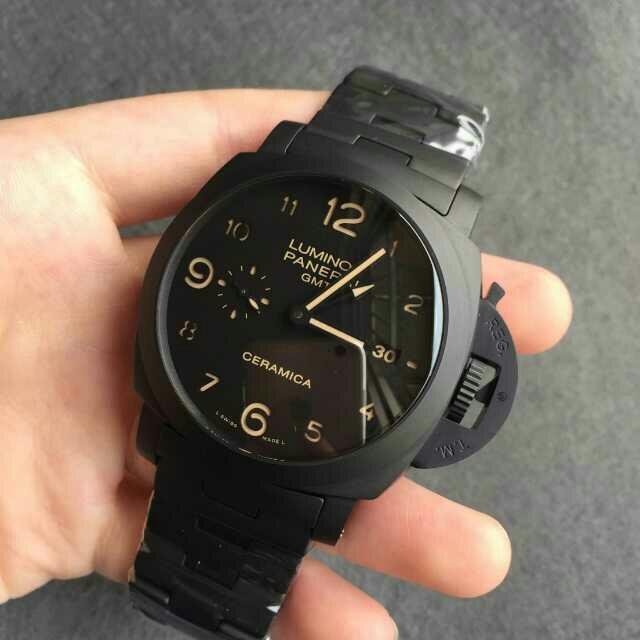 PAM 438 Full Black Ceramic Watch