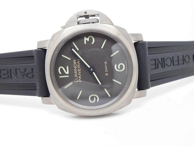 Panerai PAM 562 Replica