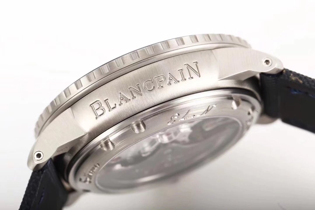 BLANCPAIN Engraving on Case