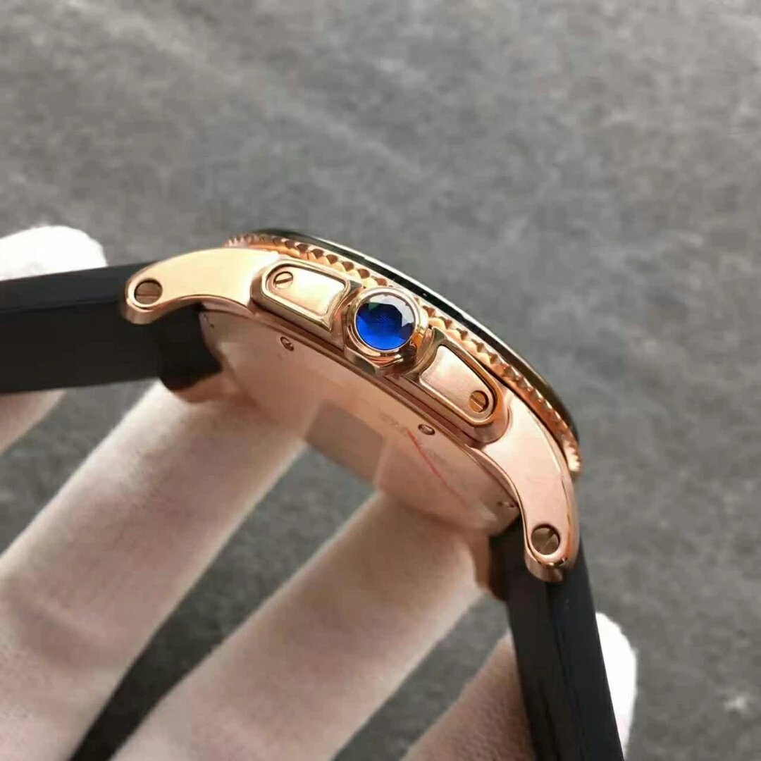 Calibre de Cartier W7100052 Sapphire Crown