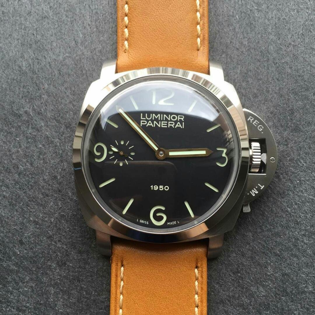 Panerai 3-6-9-12 Dial