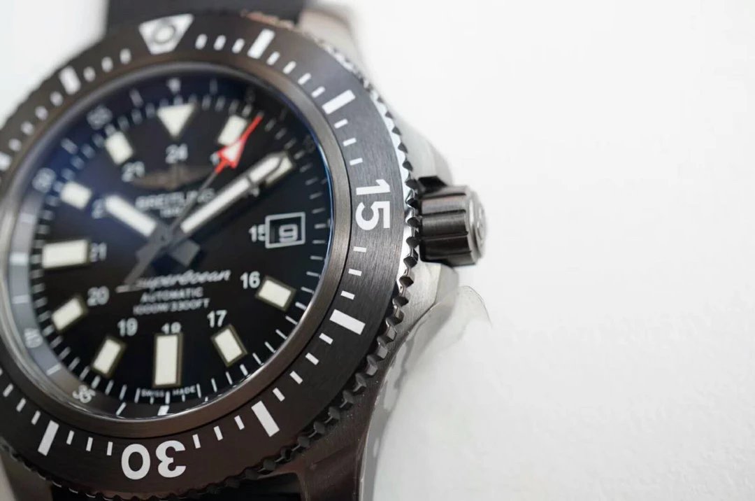 Replica Breitling Superocean BlackSteel Case