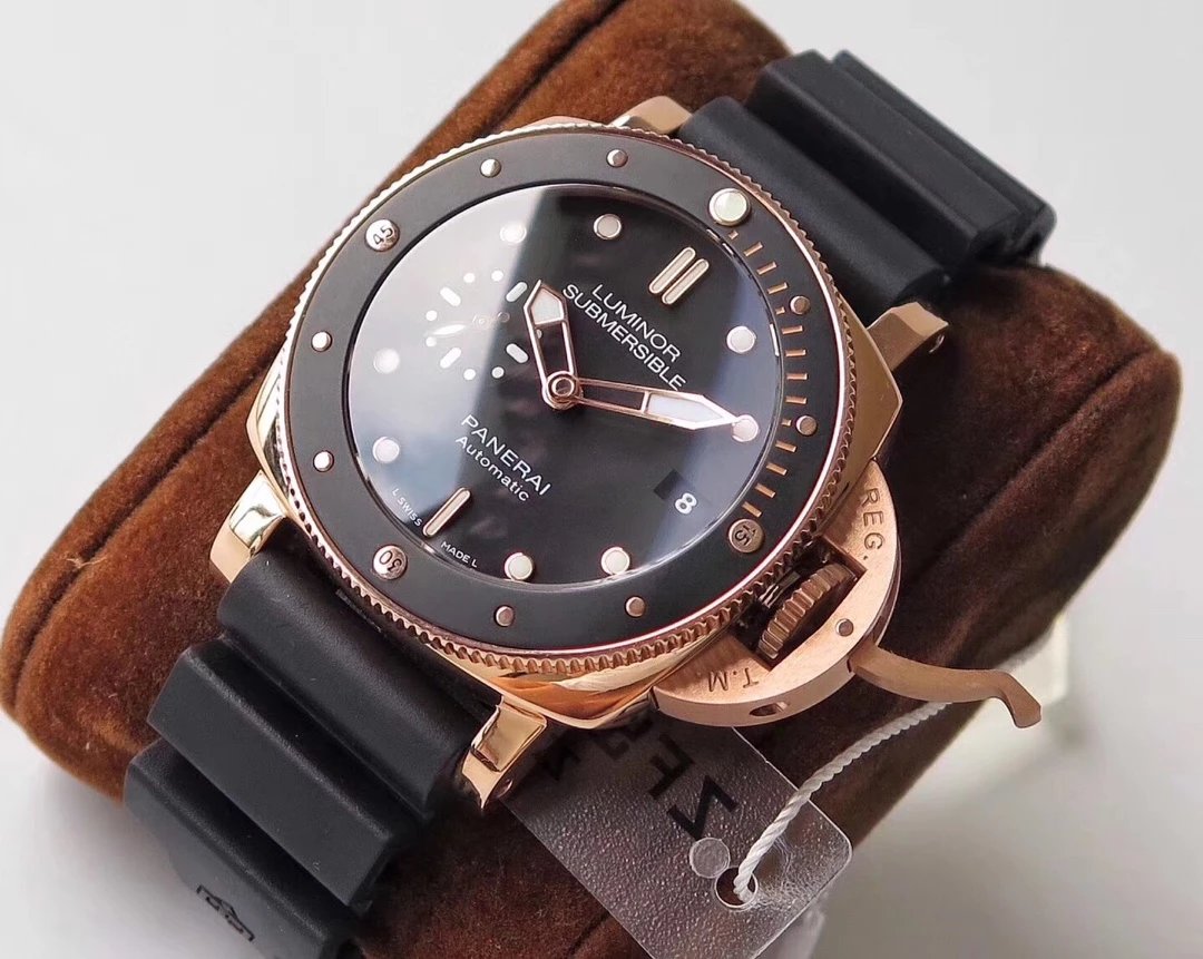 Replica Panerai PAM 684 Rose Gold Case