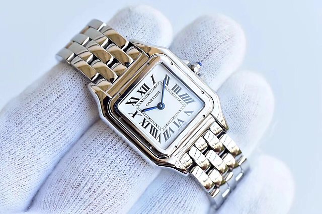 Cartier Panthere Replica