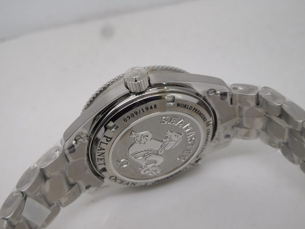 Noob Planet Ocean Liquidmetal Crown
