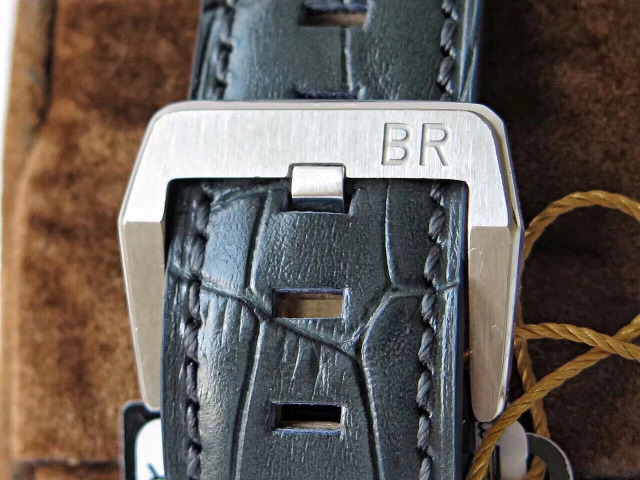 BR Buckle