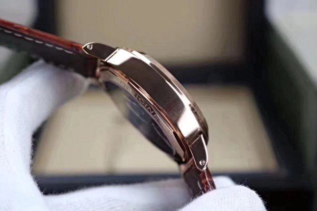 Replica Panerai Rose Gold Case