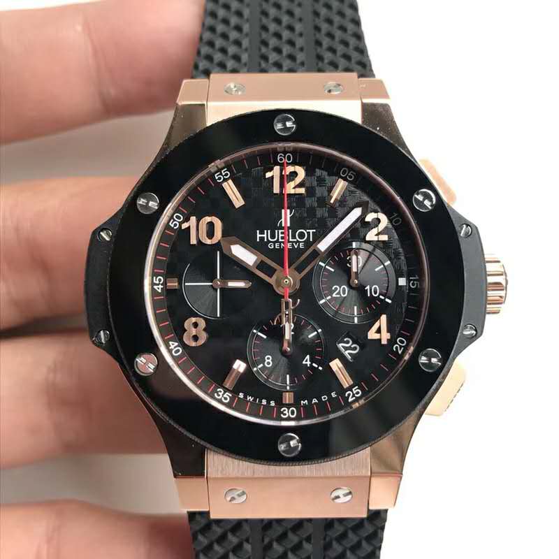 Replica Hublot Big Bang Rose Gold with Black Rubber Strap