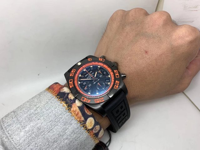 Breitling Raven Wrist Shot