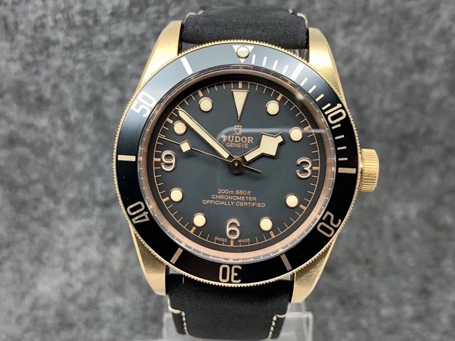 Replica Tudor Black Bay Grey