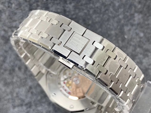 Audemars Piguet 15400 Stainless Steel Bracelet