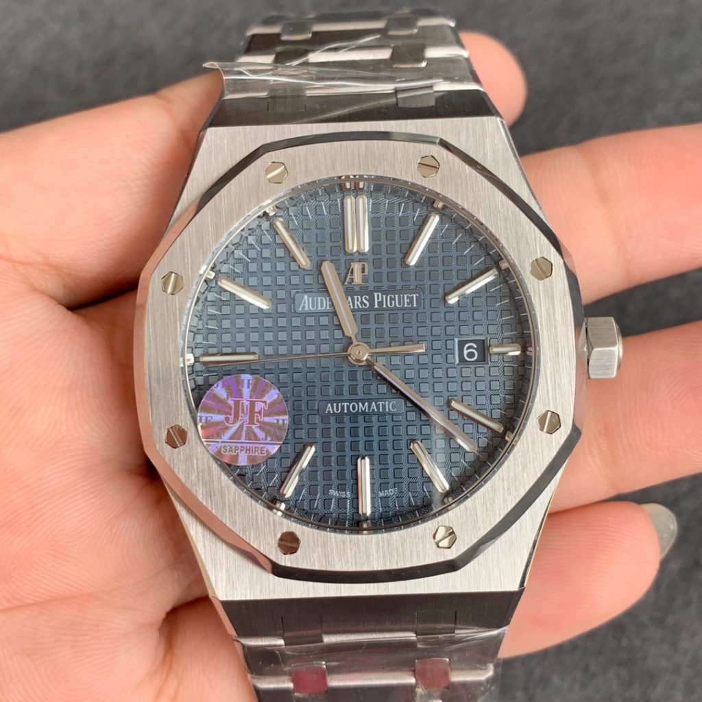 AP Royal Oak 15400 Blue Dial