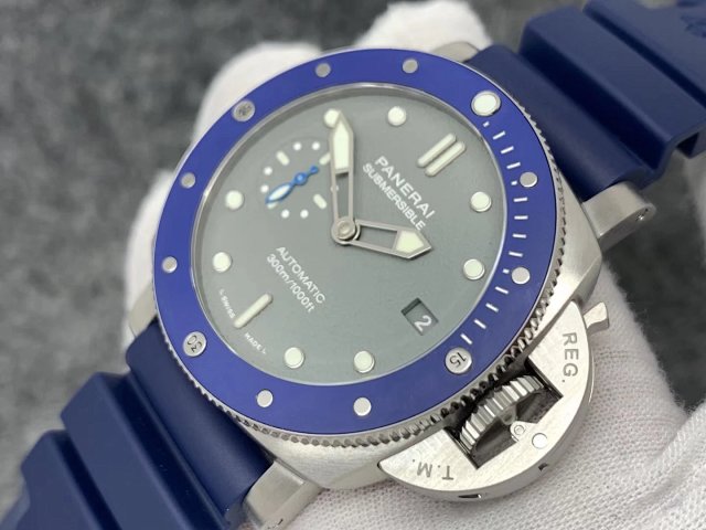 PAM 959 Blue Ceramic Bezel