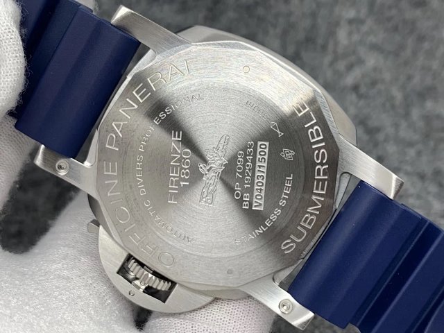 PAM 959 Case Back