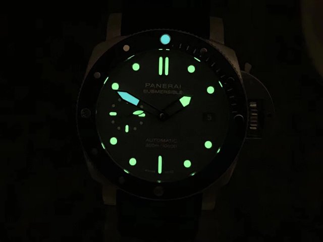 PAM 959 Dial Lume