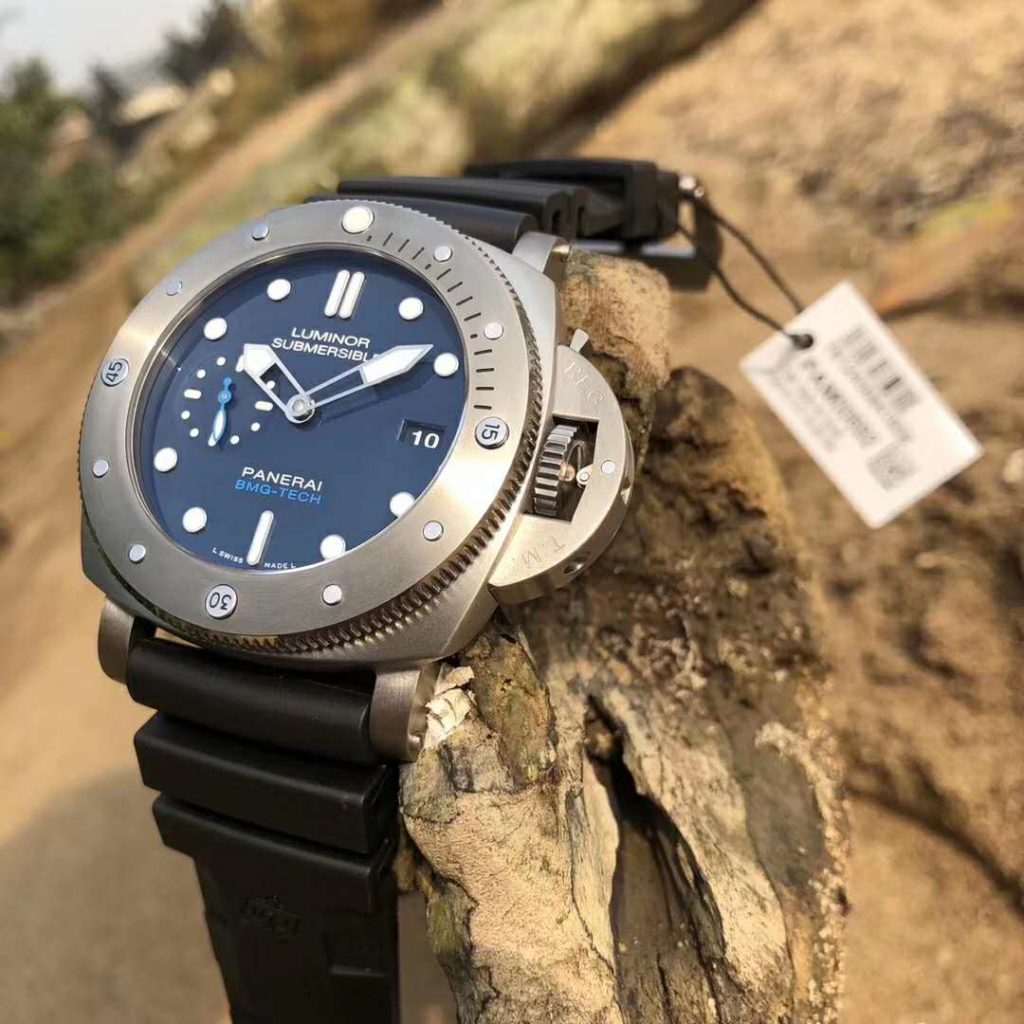 Replica Panerai PAM 692 Blue