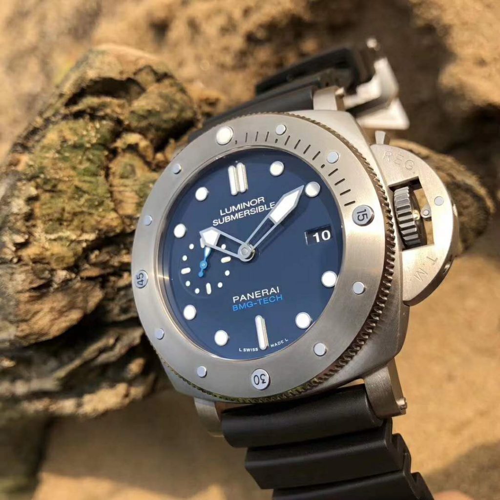 Replica Panerai PAM 692 Blue