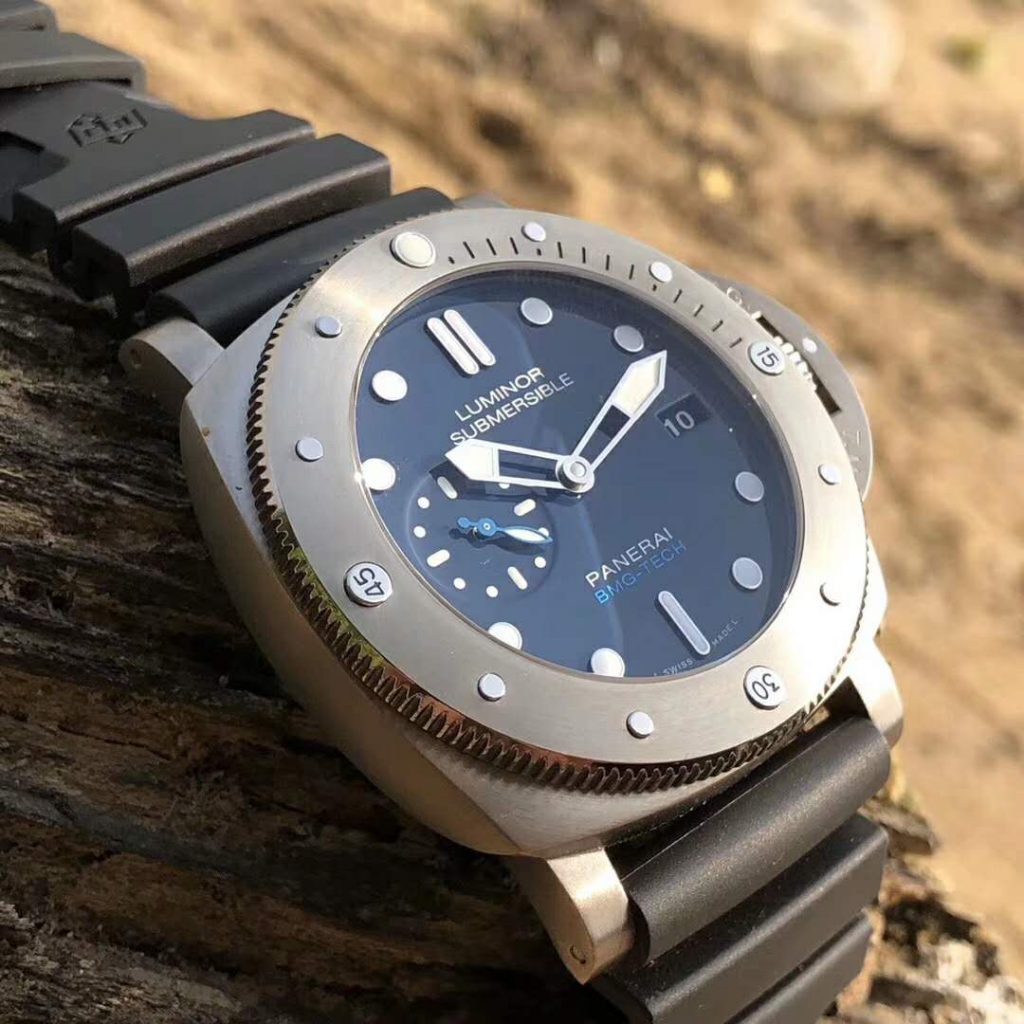 VS Factory Replica Panerai PAM 692 Luminor Submersible BMG-Tech Blue ...