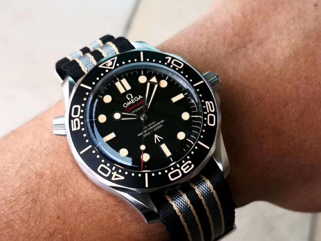 VS Factory Seamaster 007 1