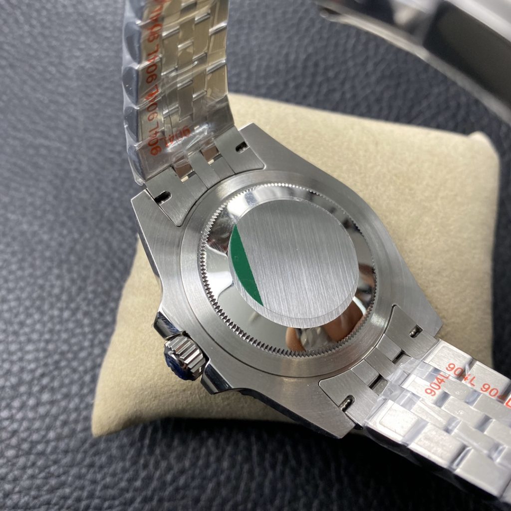 Noob GMT Case Back