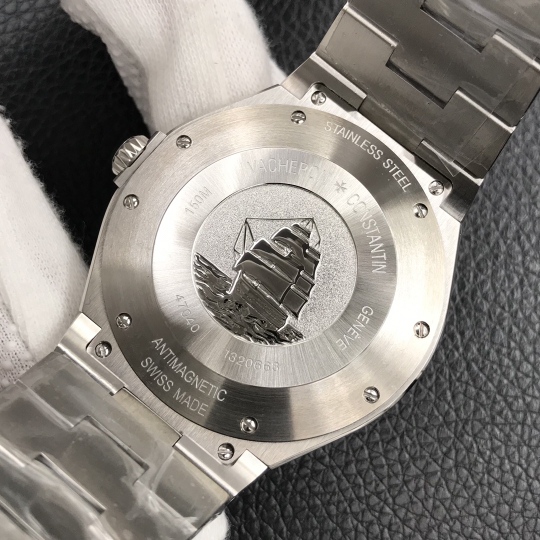 Vacheron Constantin Overseas Case Back