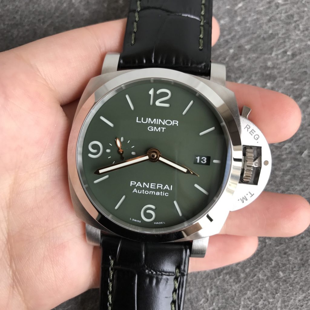 Replica Panerai Luminor GMT PAM 1056