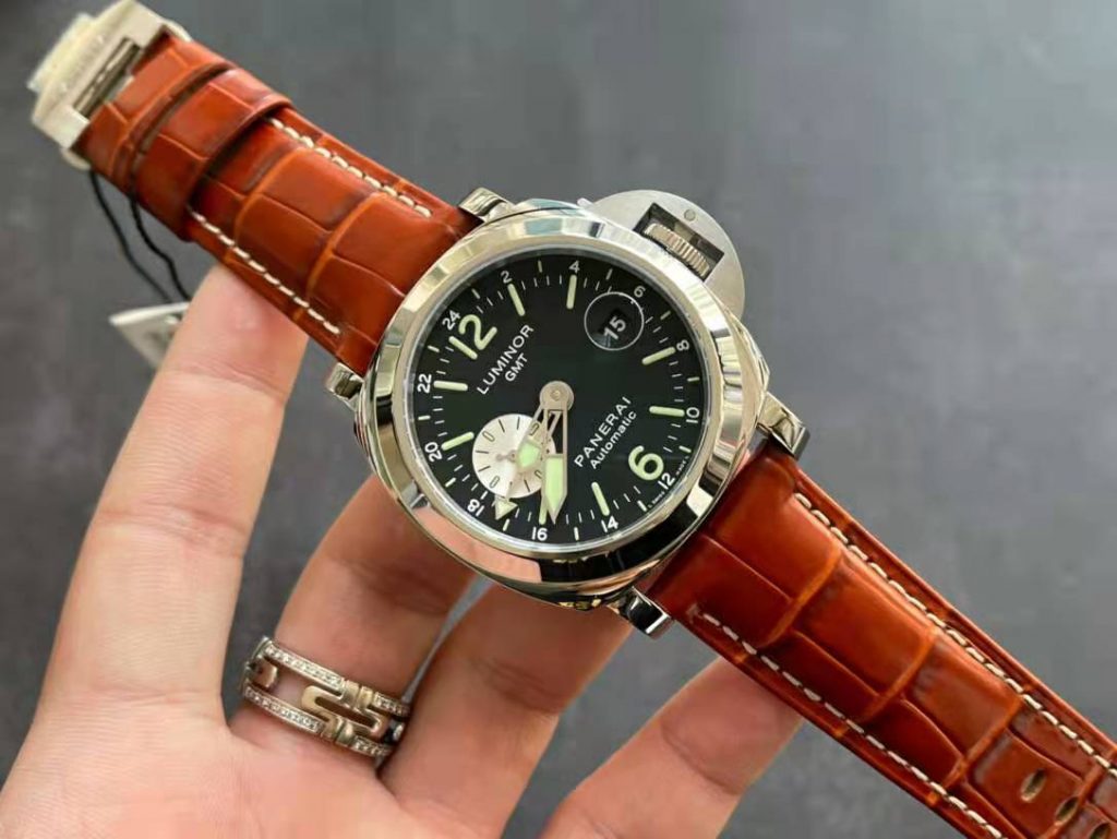 PAM 088 Replica