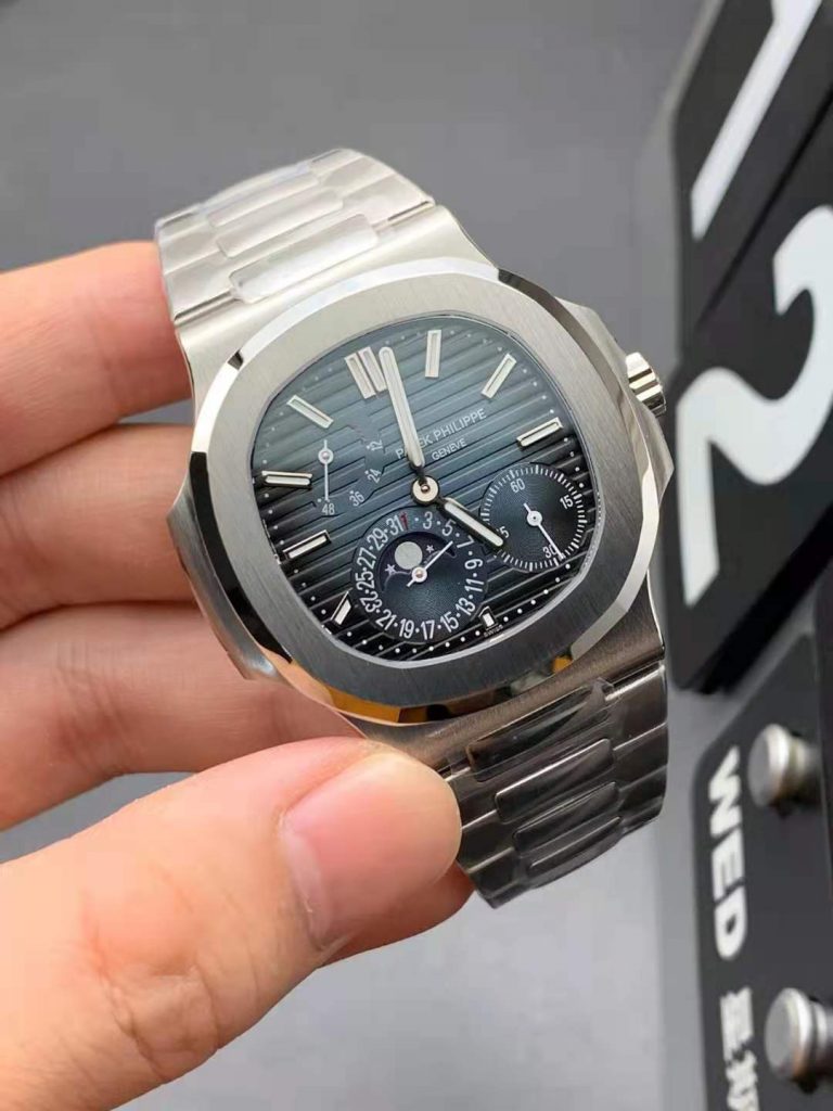 Replica Patek Philippe 5712