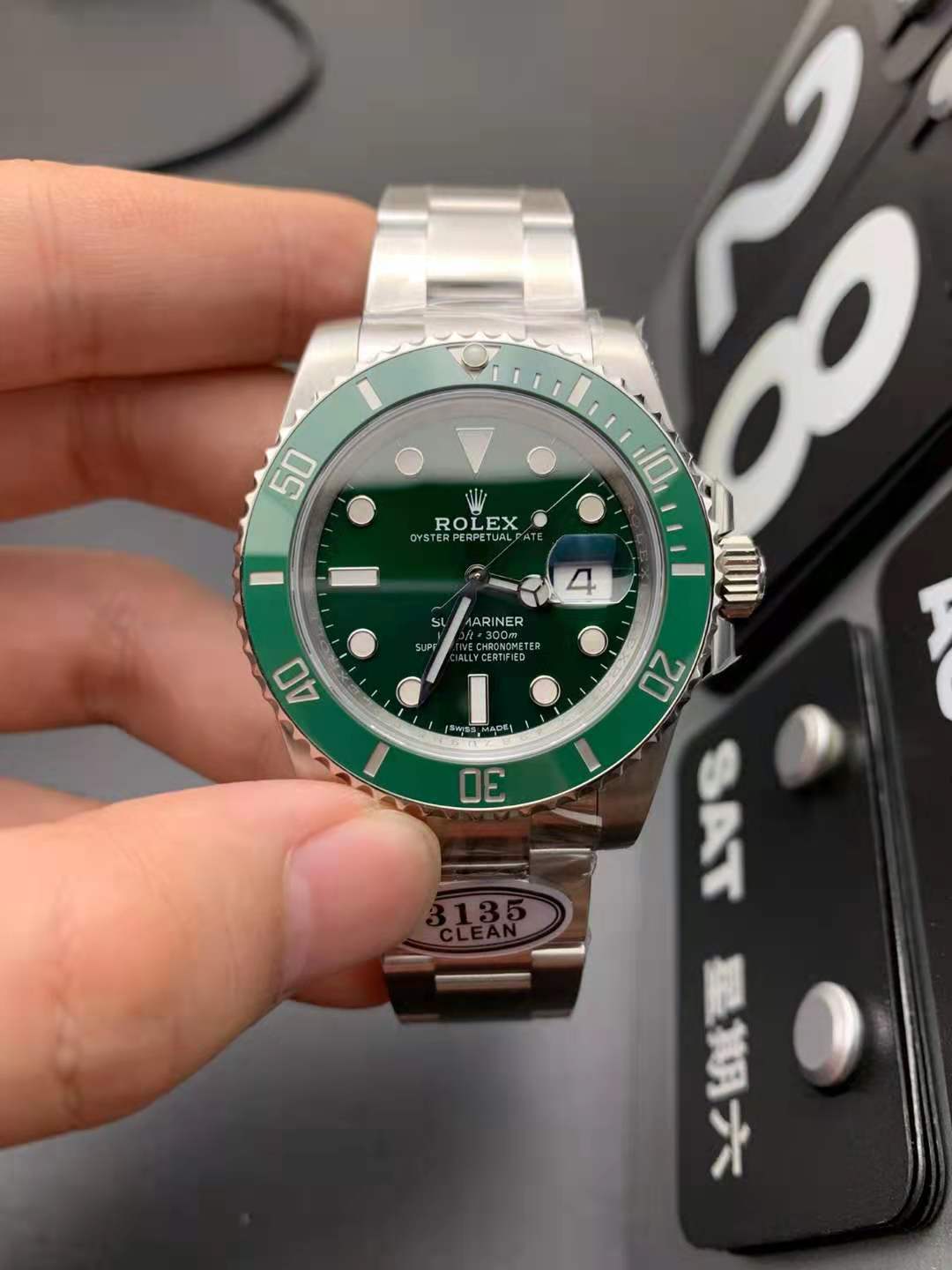 Review: VS Factory Submariner 116610LV Hulk