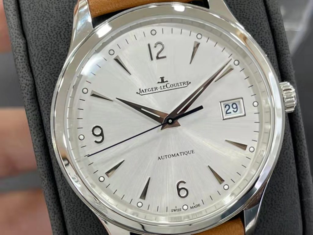 Replica Jaeger LeCoultre Master Control Date