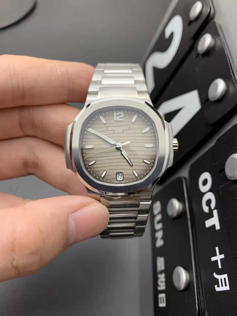 Replica Patek Philippe Nautilus 7118 Grey