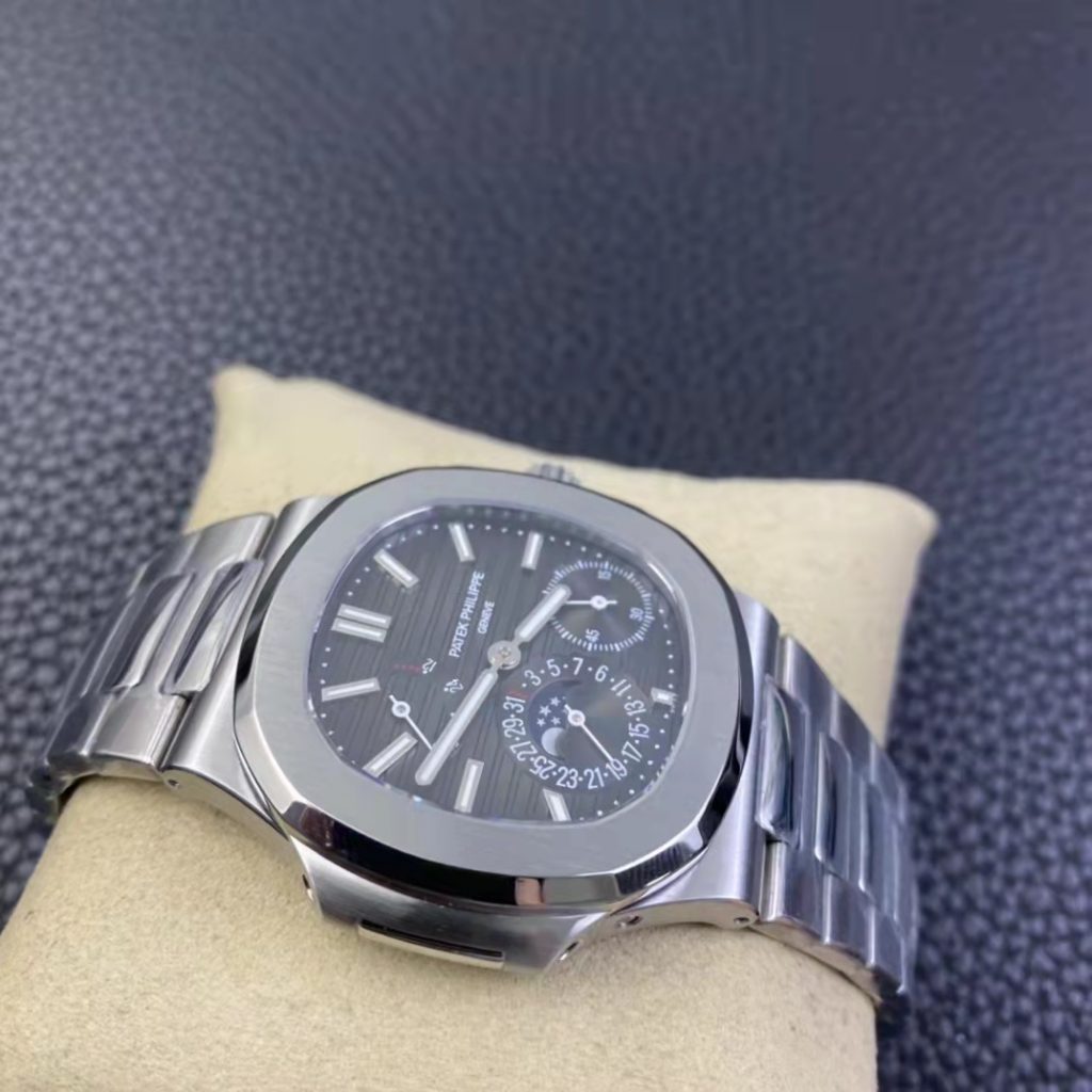 Patek Philippe Nautilus 5712 Case