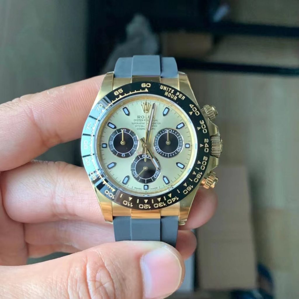 Clean Factory Replica Rolex Daytona Yellow Gold