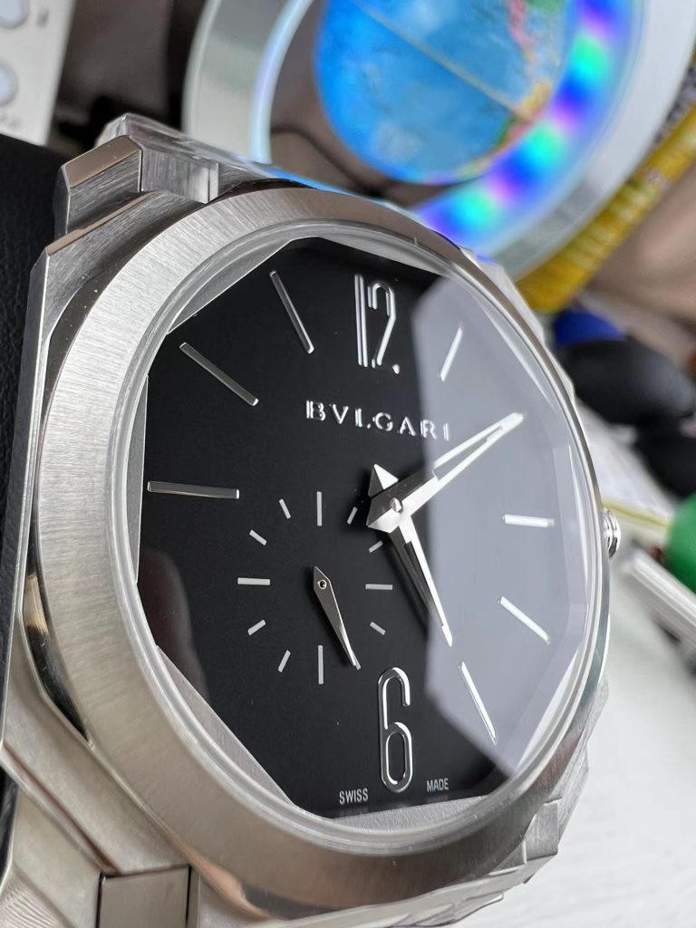 Bvlgari Octo Finissimo Crystal